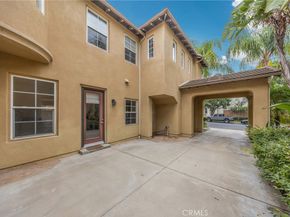 23 Vacaville, Irvine CA 92602