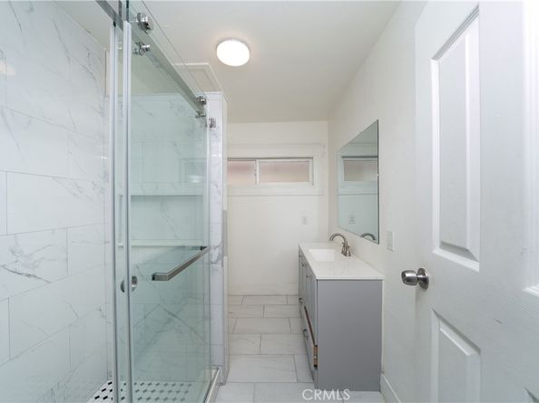 201 S Orange Avenue, Santa Ana CA 92701