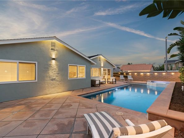 20392 Drew Circle, Huntington Beach CA 92646