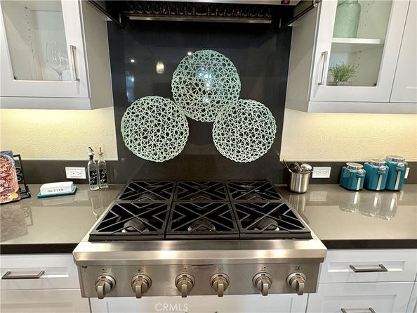 253 Carlow, Irvine CA 92618