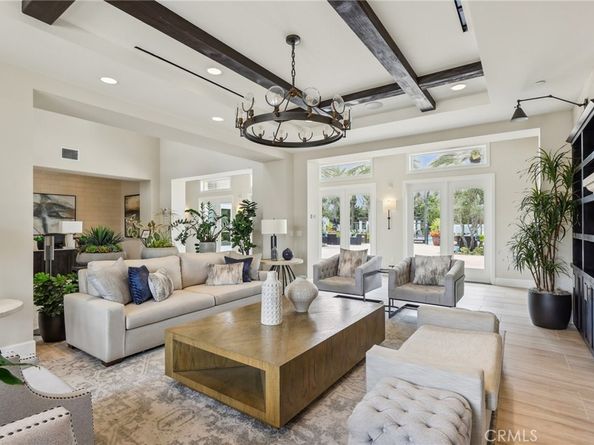 253 Carlow, Irvine CA 92618