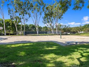 23372 Caminito Andreta 147, Laguna Hills CA 92653