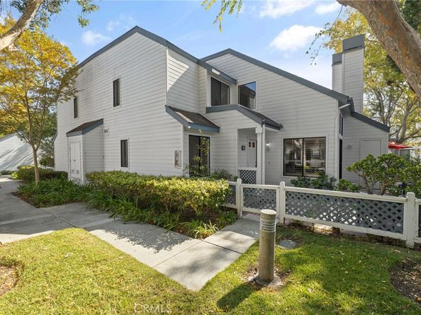 83 Briarglen 21, Irvine CA 92614