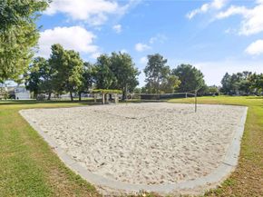 83 Briarglen 21, Irvine CA 92614