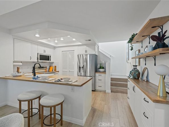 83 Briarglen 21, Irvine CA 92614