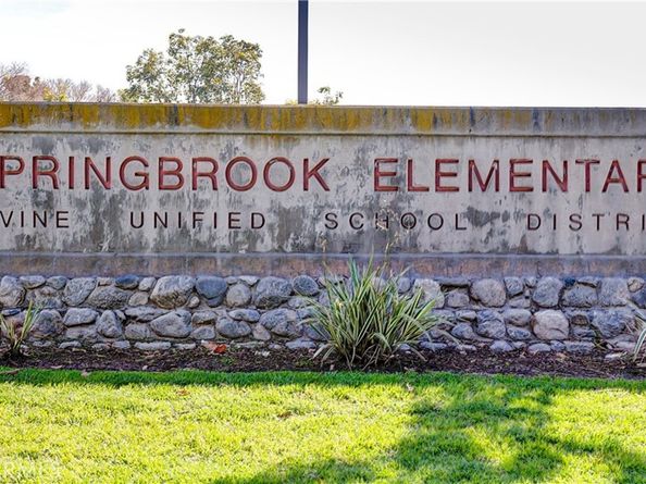 83 Briarglen 21, Irvine CA 92614