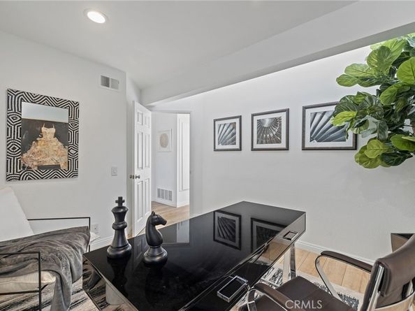 83 Briarglen 21, Irvine CA 92614