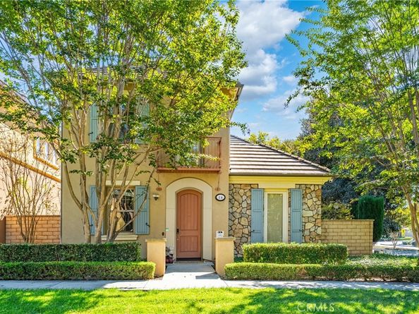 26 Twin Gables, Irvine CA 92620