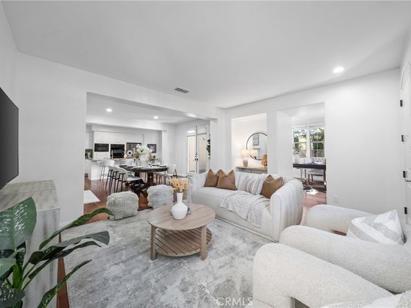 26 Twin Gables, Irvine CA 92620