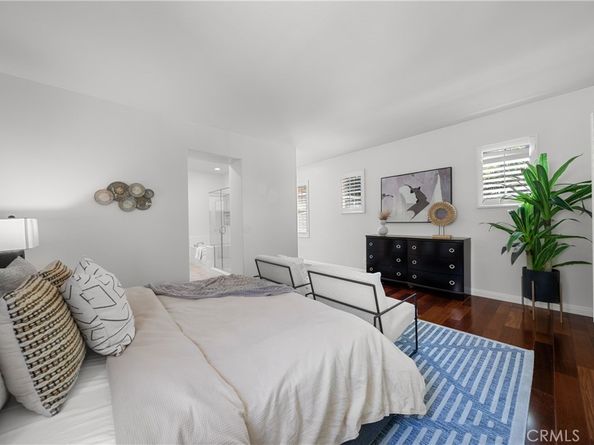 26 Twin Gables, Irvine CA 92620