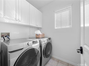 26 Twin Gables, Irvine CA 92620