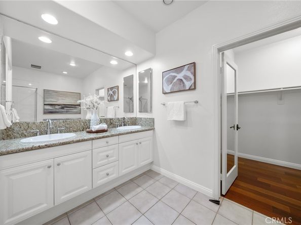 26 Twin Gables, Irvine CA 92620