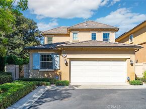 26 Twin Gables, Irvine CA 92620