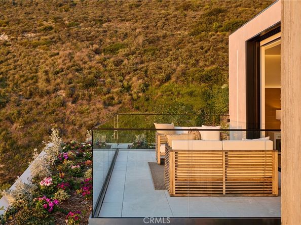 840 Gainsborough Drive, Laguna Beach CA 92651