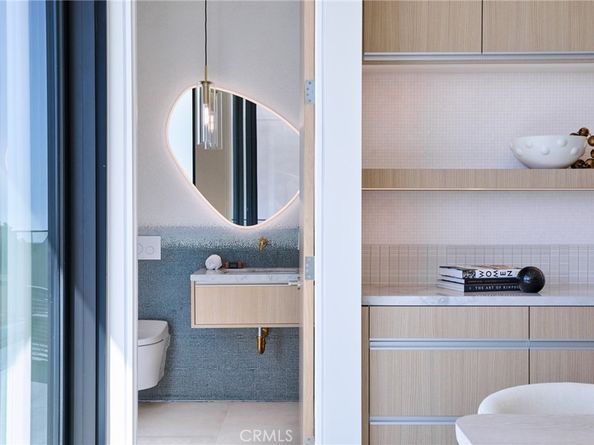 840 Gainsborough Drive, Laguna Beach CA 92651