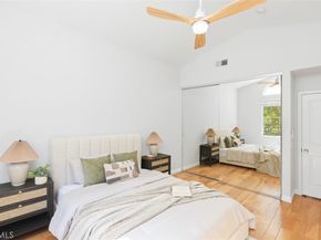 802 Marinella Aisle, Irvine CA 92606