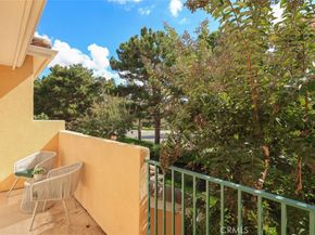 802 Marinella Aisle, Irvine CA 92606