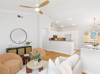 802 Marinella Aisle