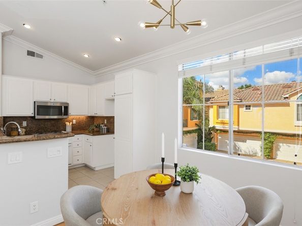 802 Marinella Aisle, Irvine CA 92606