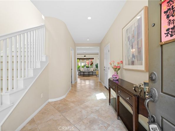 64 Wildvine, Irvine CA 92620