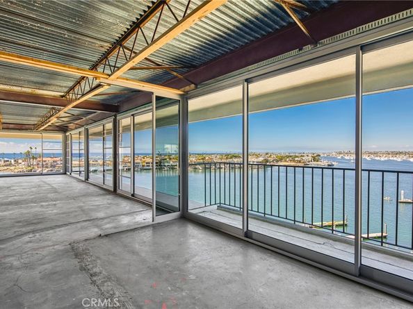 2525 Ocean Boulevard 6B/C, Corona Del Mar CA 92625