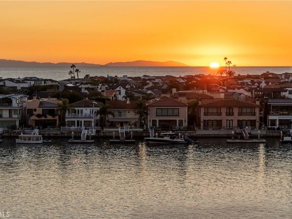 2525 Ocean Boulevard 6B/C, Corona Del Mar CA 92625