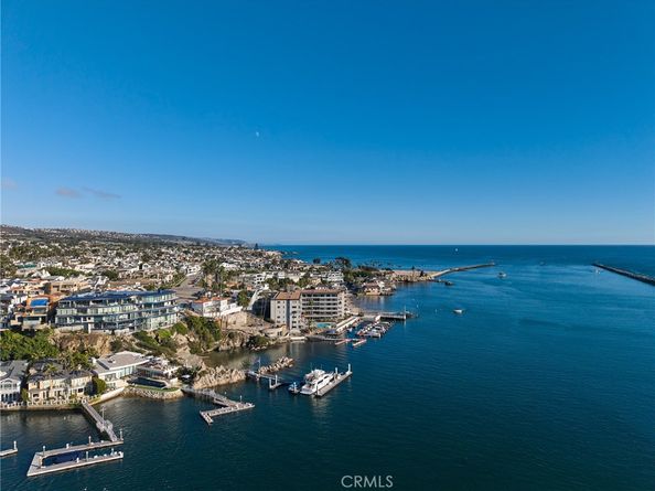 2525 Ocean Boulevard 6B/C, Corona Del Mar CA 92625
