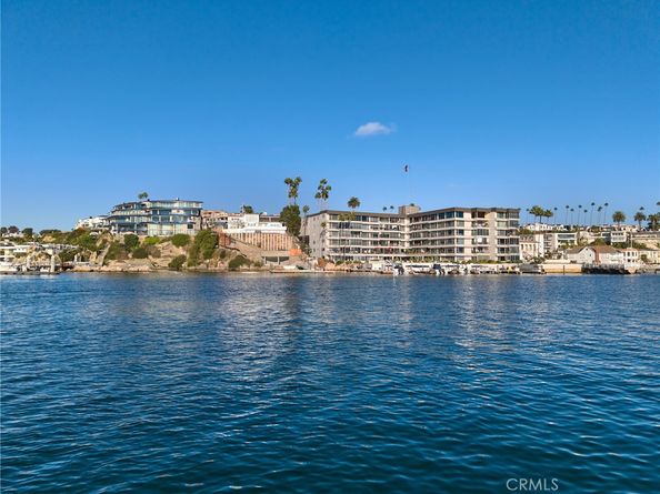 2525 Ocean Boulevard 6B/C, Corona Del Mar CA 92625