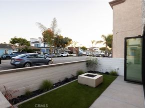 1313 Ocean Avenue, Seal Beach CA 90740