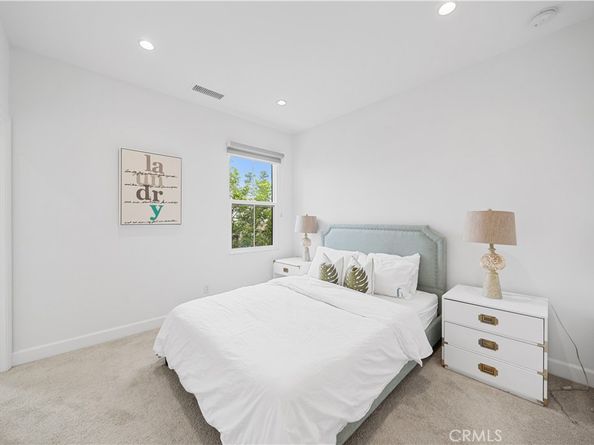 67 Runner, Irvine CA 92620