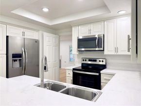 61 Ashbrook, Irvine CA 92604