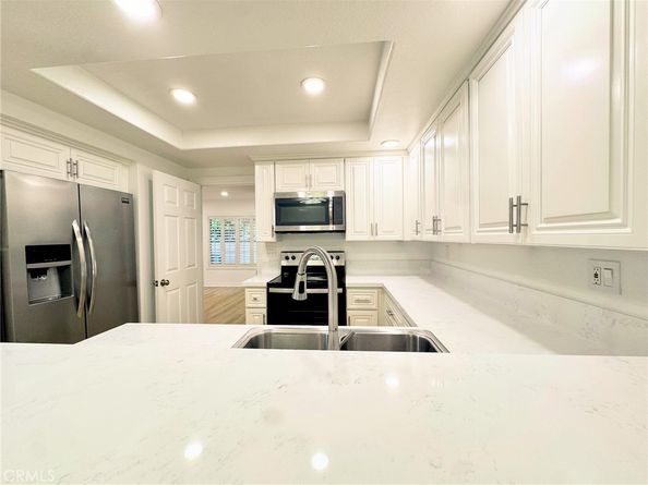 61 Ashbrook, Irvine CA 92604
