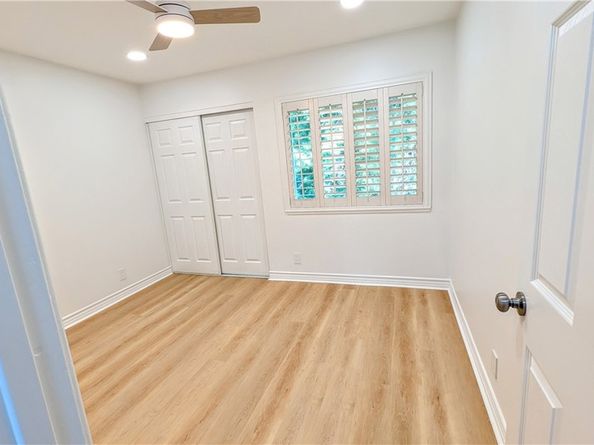 61 Ashbrook, Irvine CA 92604