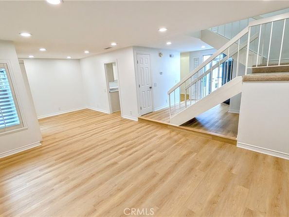 61 Ashbrook, Irvine CA 92604