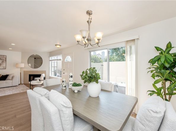 28 Exeter 19, Irvine CA 92612