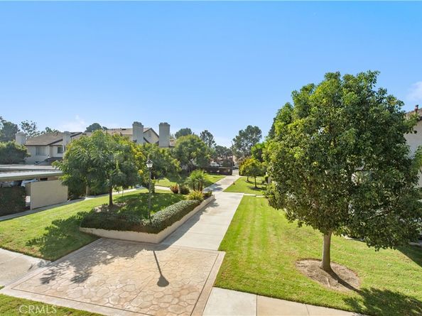 28 Exeter 19, Irvine CA 92612