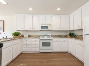 28 Exeter 19, Irvine CA 92612