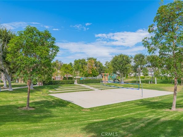 28 Exeter 19, Irvine CA 92612