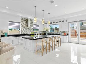 7702 Alberta, Huntington Beach CA 92648