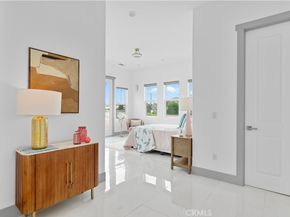 7702 Alberta, Huntington Beach CA 92648