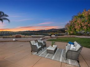2 Via Bandada, Rancho Santa Margarita CA 92688