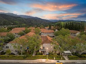 28871 Canyon Point, Lake Forest CA 92679