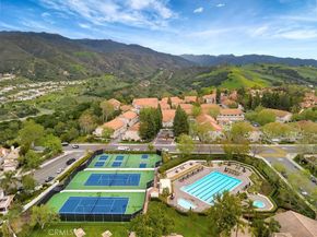 28871 Canyon Point, Lake Forest CA 92679