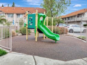28871 Canyon Point, Lake Forest CA 92679