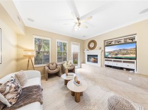 23 Vacaville, Irvine CA 92602