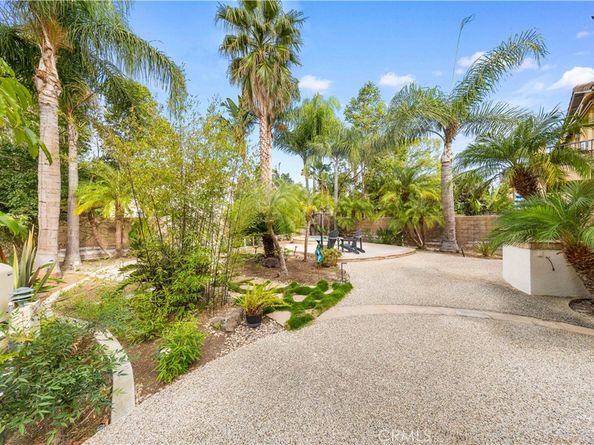 23 Vacaville, Irvine CA 92602