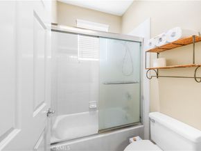 23 Vacaville, Irvine CA 92602