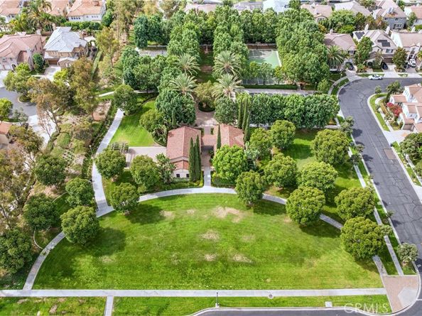 23 Vacaville, Irvine CA 92602