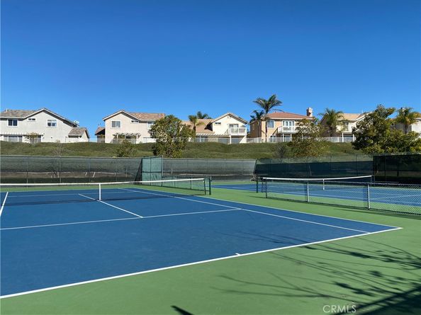 7 pandale, Lake Forest CA 92610