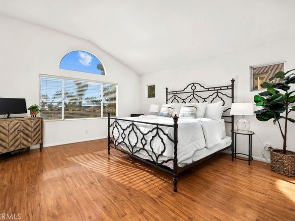 7 pandale, Lake Forest CA 92610